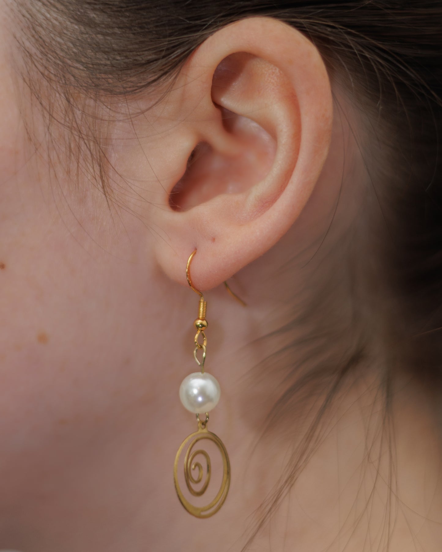 Boucles d'oreille encerclée